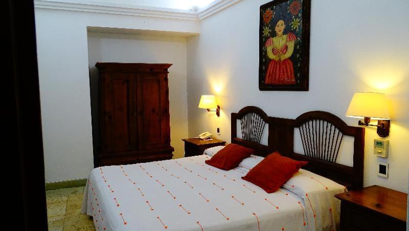 Hotel Aitana Oaxaca Rum bild