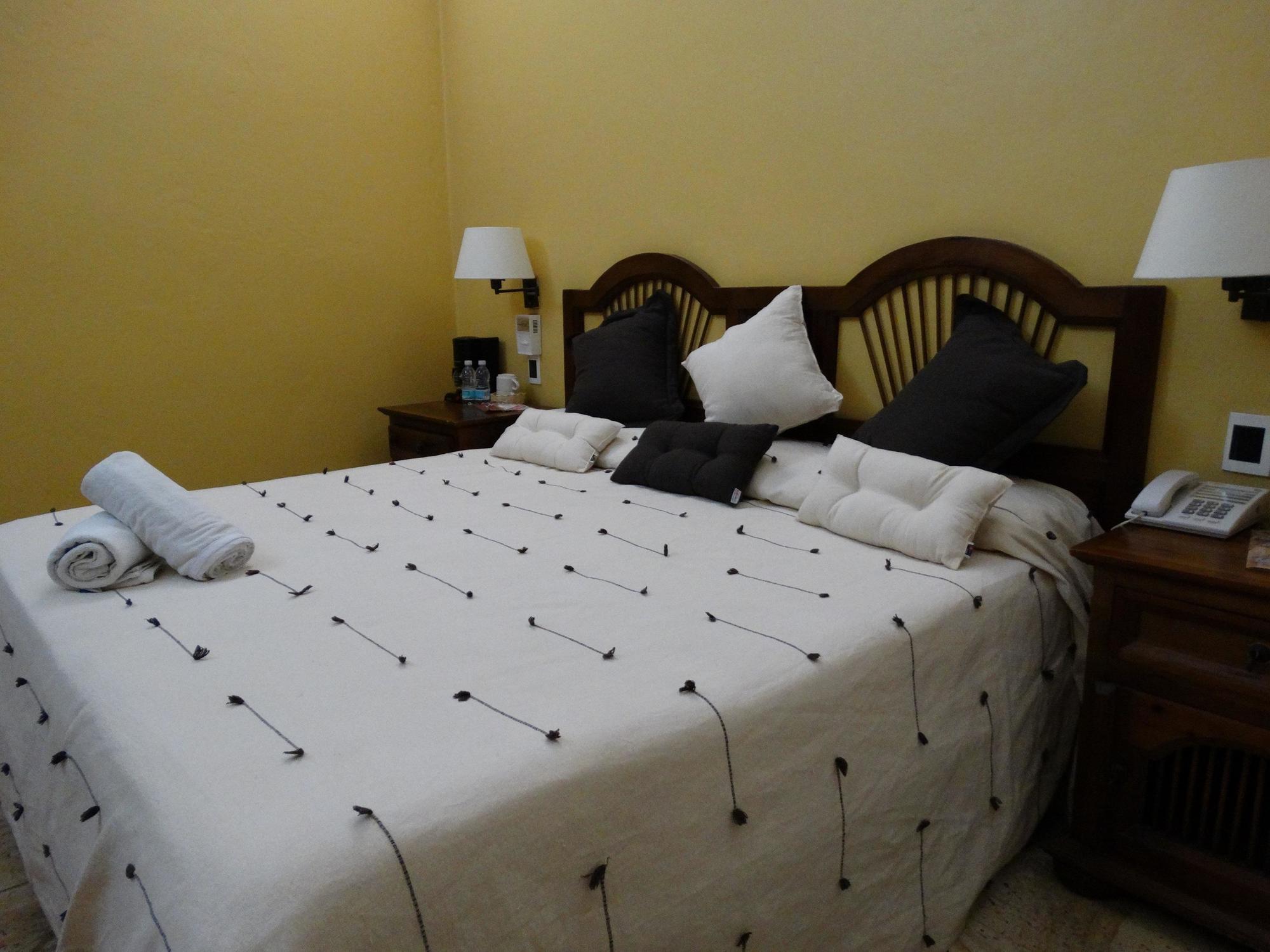 Hotel Aitana Oaxaca Exteriör bild