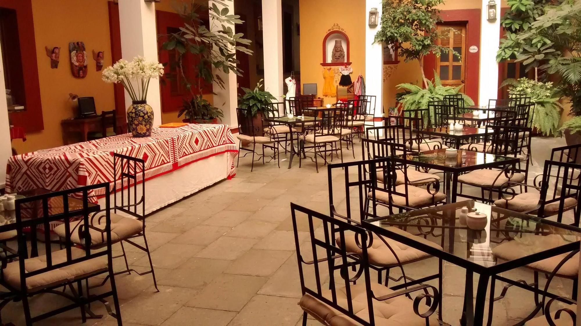 Hotel Aitana Oaxaca Exteriör bild